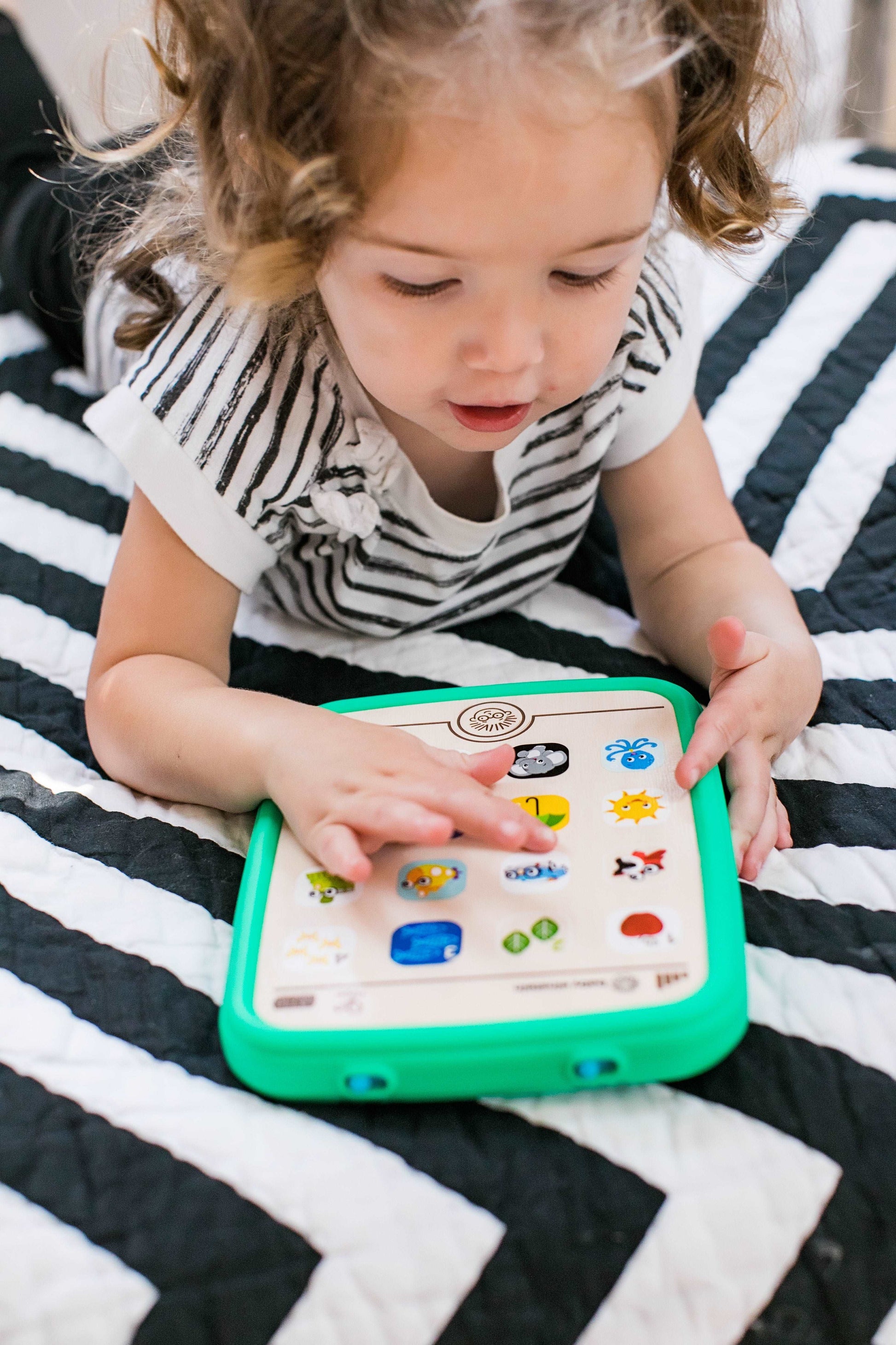 Baby Einstein Hape Magic Touch Curiosity Tablet