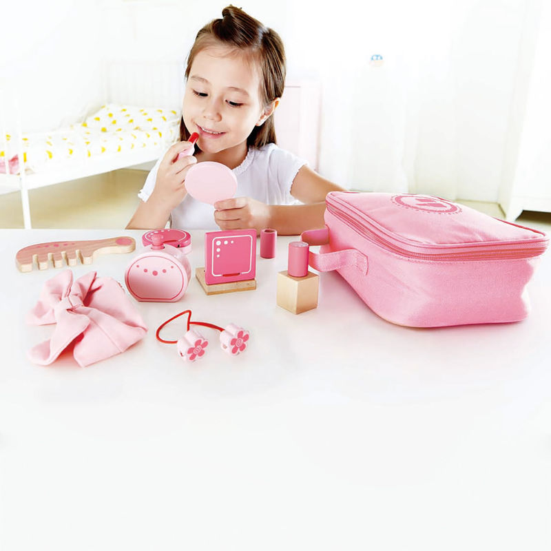 Hape Beauty Belongings imaginative play quality wooden toys The Toy Wagon