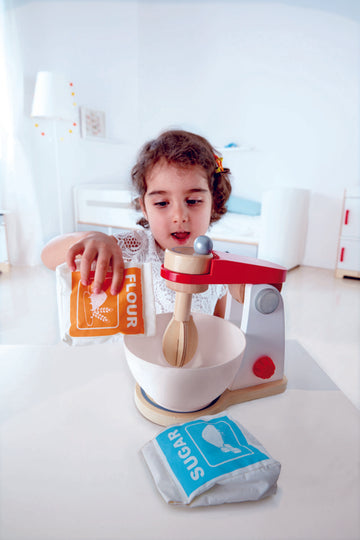 Hape Mix & Bake Blender imaginative play quality wooden toys The Toy Wagon