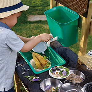 Hpae Outdoor Kitchen - The Toy Wagon6