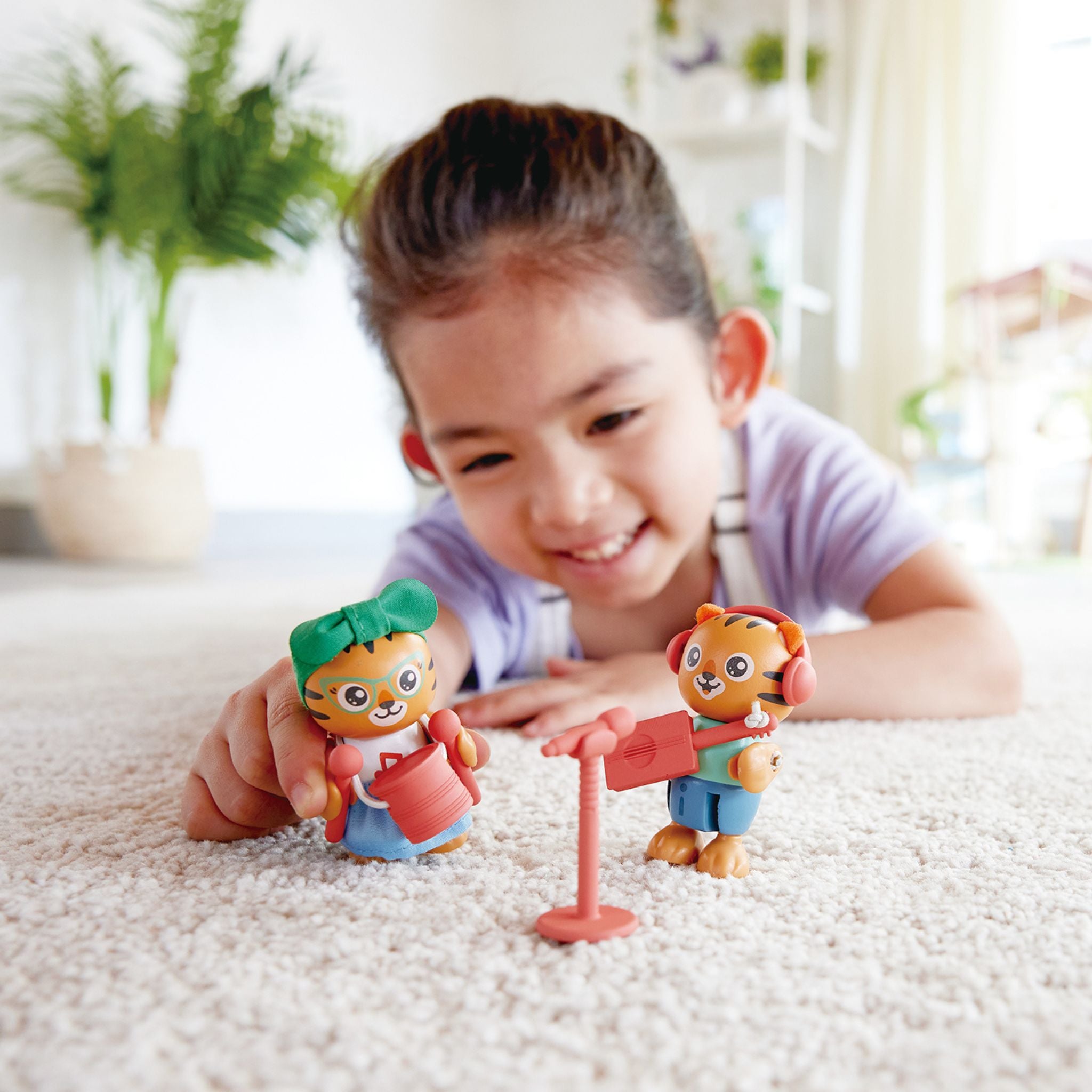 Hape Green Planet Explorers Milo & Melody