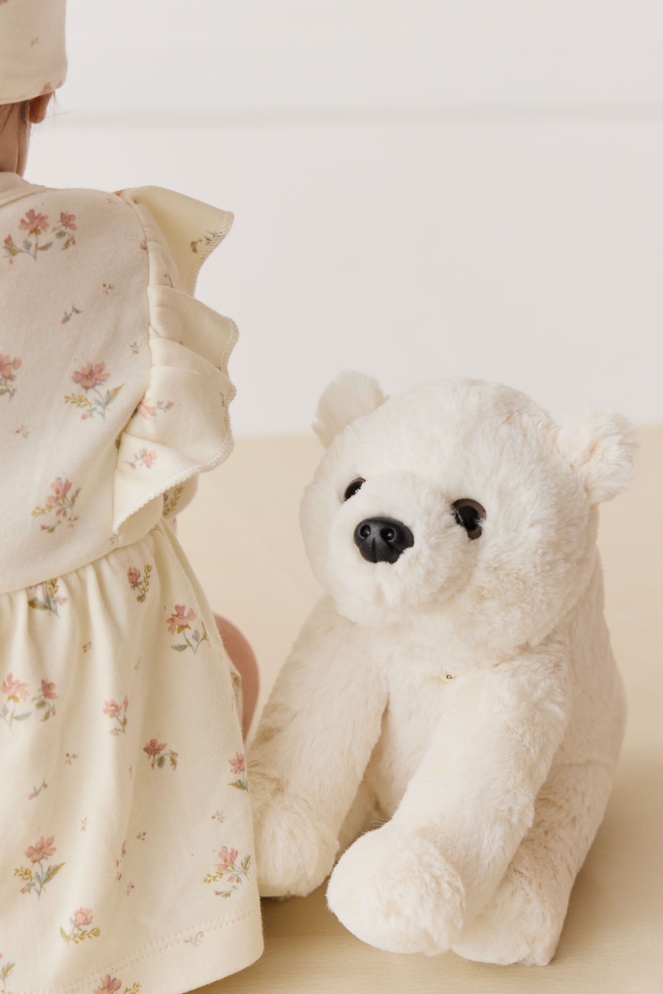 Snuggle Bunnies - Parker The Polar Bear
