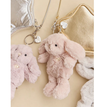 Snuggle Bunnies - Penelope Key Charm - Blush 15cm
