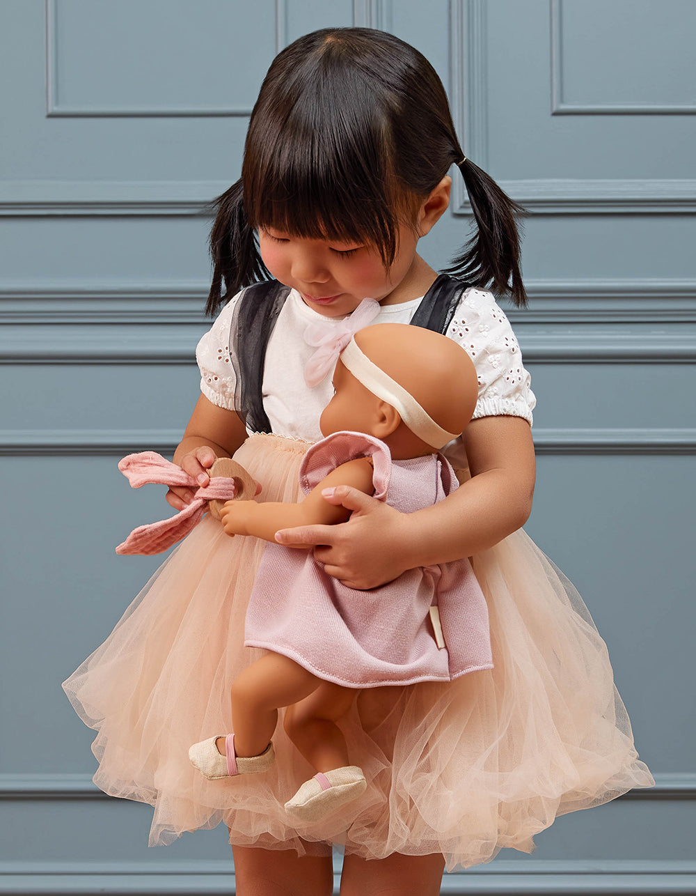 Baby pink dress shoes top