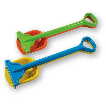 Summertime Spade & Rake 55cm is a great accessory to have for winter and summer water and sand play. 