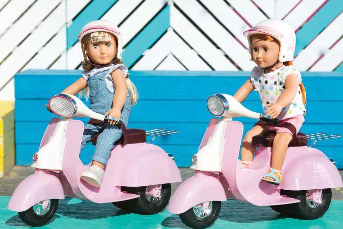 Our Generation Scooter - Pink & Ivory is an amazing doll for creative play for young girls.